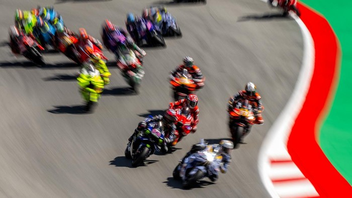 Bos Aprilia soal MotoGP Saat Ini: 70% Pebalap, 30% Tunggangan