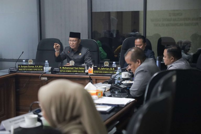 Komisi II DPRD Kalsel Fasilitasi Penyelesaian Permasalahan Kemitraan antara Petani dan PTPN