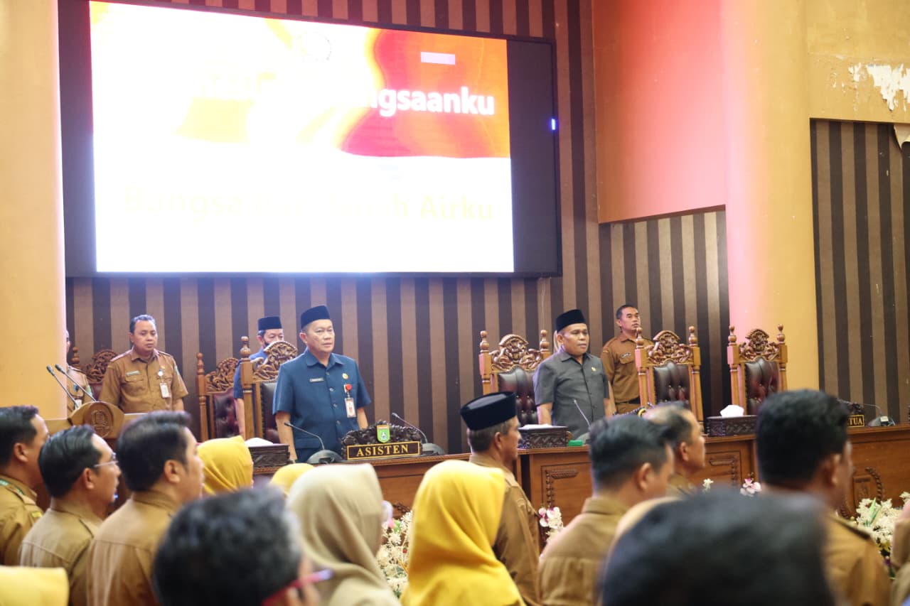 Bupati Tanah Bumbu Sampaikan Jawaban atas Pandangan Fraksi DPRD Terkait RAPBD 2026