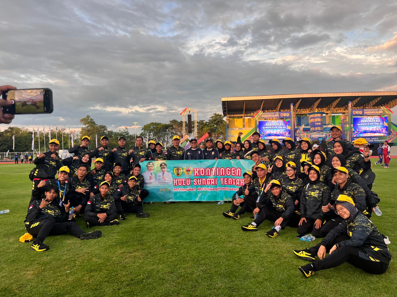 Gusti Rosyadi Elmi Semangati Atlet HST yang Berlaga di Porprov XII Kalsel