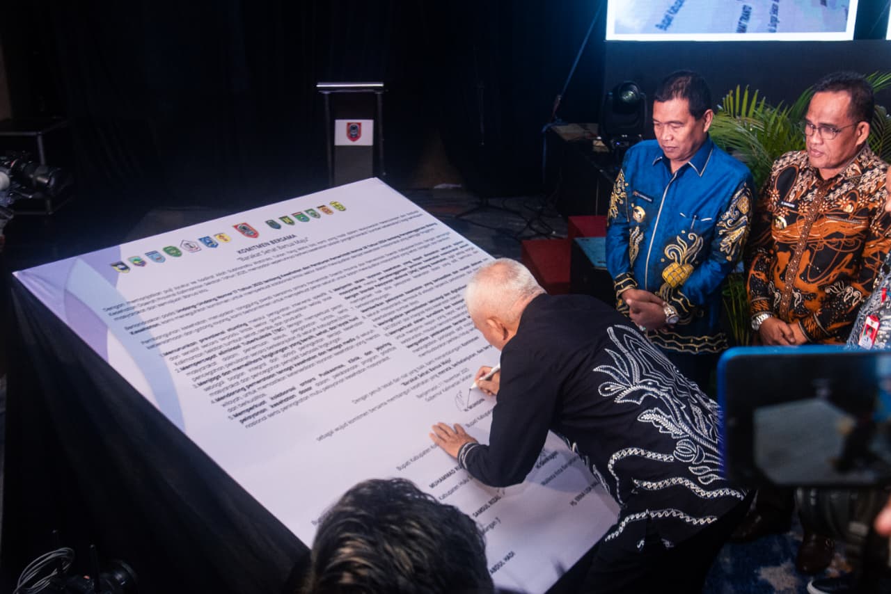 Gubernur Kalsel H Muhidin Komitmen Tingkatkan Kesehatan Masyarakat