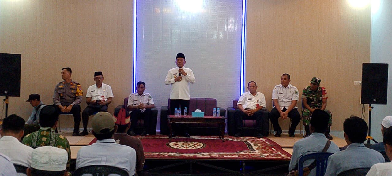 Wiyatno Resmikan Gedung Serbaguna Desa Anjir Mambulau Barat