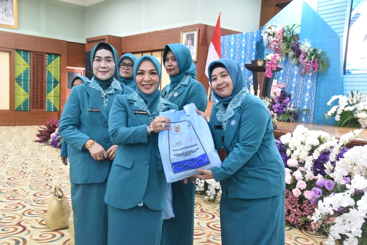 Gubernur Kalsel Berharap Kader PKK Menjadi Penggerak Membangun Keluarga yang Tangguh Hadapi Tantangan Zaman