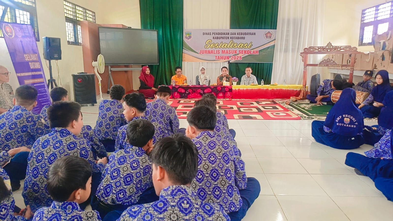 Gandeng PWI, Disdikbud Kotabaru Gelar Sosialisasi Jurnalis Masuk Sekolah 2025