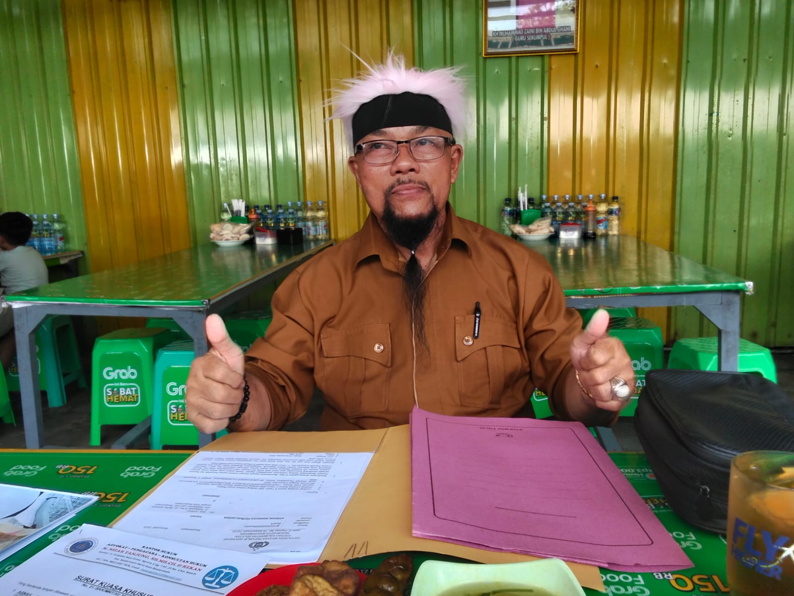 Viral Nasi Padang Diduga Ada Tikus, Terlapor Klarifikasi dan Berikan Videonya