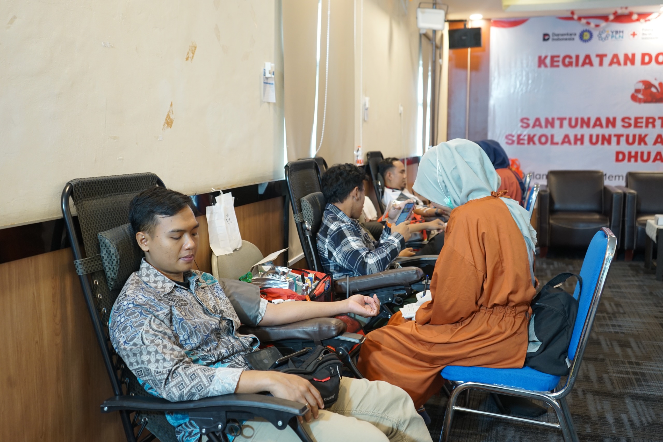 PLN UPT Balikpapan Kumpulkan 38 Kantong Darah dalam Aksi Sosial Sambut Hari Pahlawan