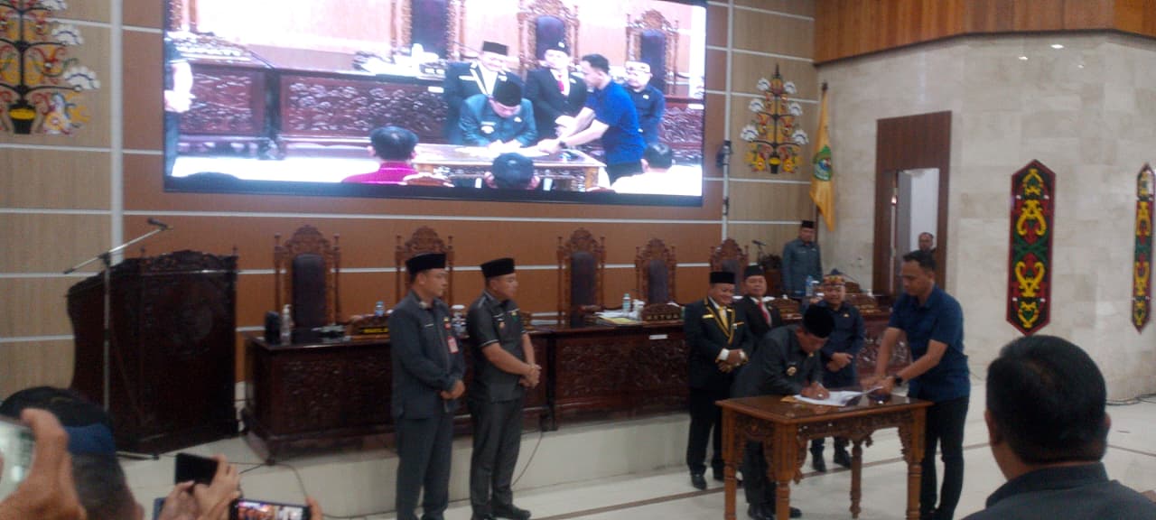 Bupati Wiyatno Sampaikan Postur RAPBD Tahun 2026