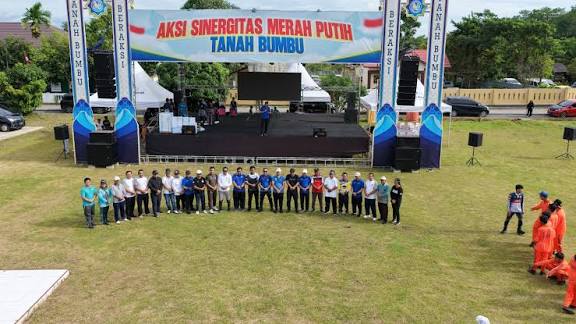 Pemkab Tanah Bumbu Gelar Aksi Sinergitas Merah Putih di Kecamatan Angsana