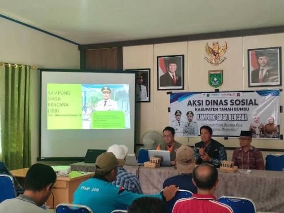 Sosialisasi Kampung Siaga Bencana di Desa Karang Bintang