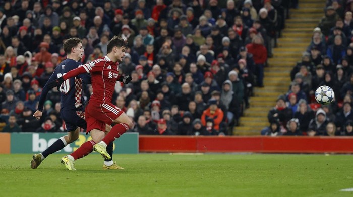 Hasil Liga Champions: Liverpool Dipermalukan PSV 4-1 di Anfield
