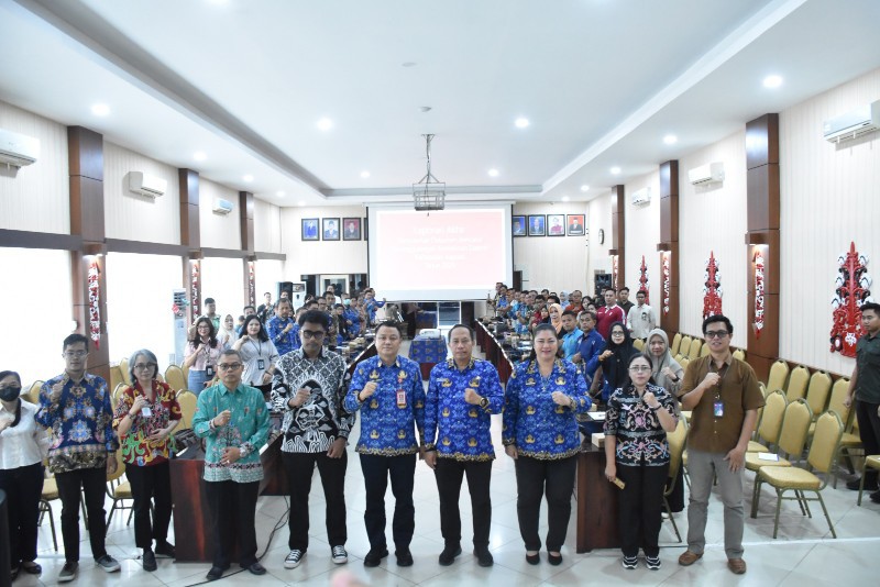 Sekda Kapuas Tekankan Kolaborasi dalam Penanggulangan Kemiskinan Daerah