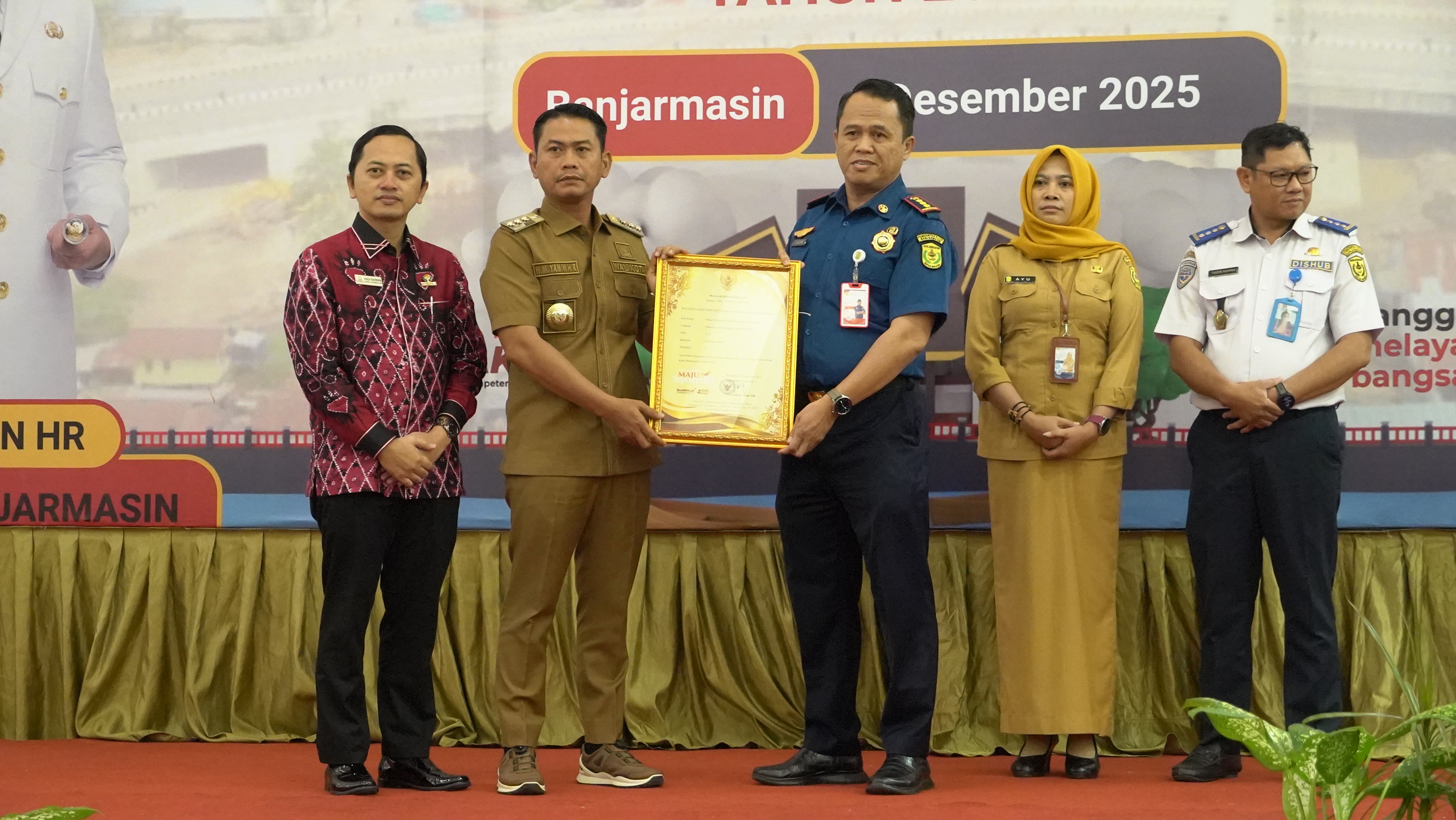 Sejumlah SKPD Terima Penghargaan, Yamin: Motivasi Tingkatkan Mutu Pelayanan Publik