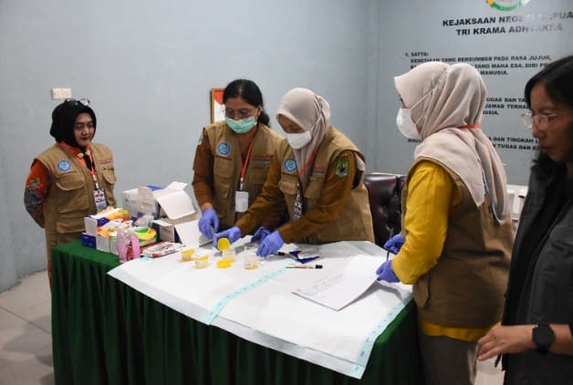 Tes Urine di Lingkungan Kejari Kapuas