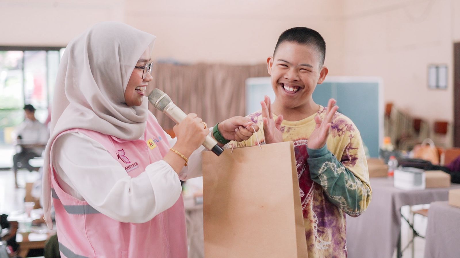 PLN Hadir untuk Sahabat Disabilitas, Tingkatkan Semangat Kemandirian Wirausaha Rakyat