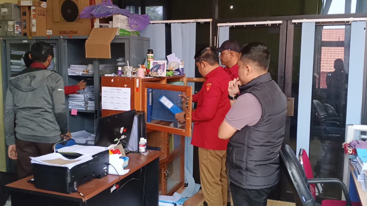 Dugaan Korupsi Dana PKS, Penyidik Kejati Geledah Kantor BKSDA Kalsel