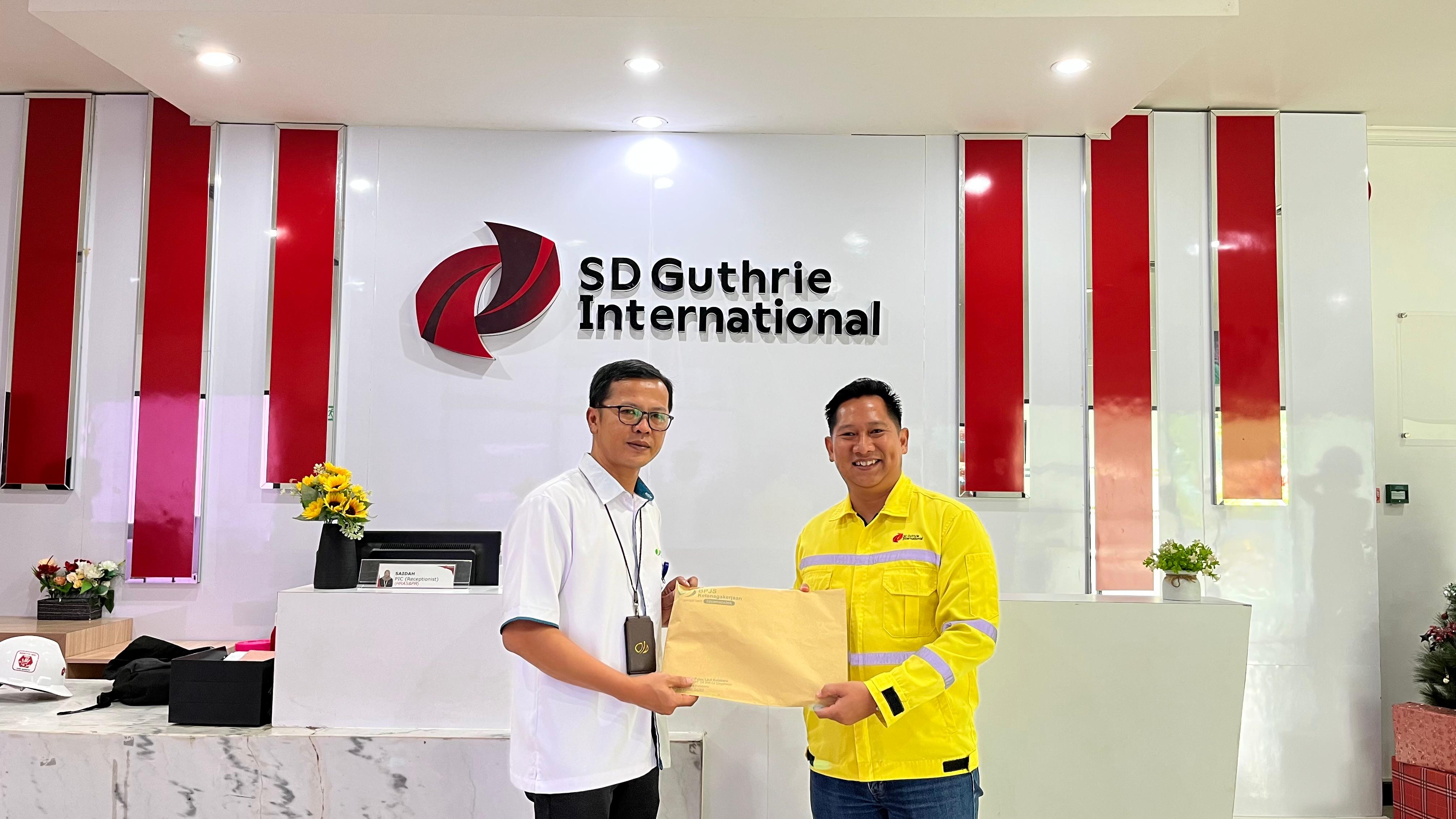 BPJS Ketenagakerjaan Sosialisasikan Aplikasi JMO kepada Pekerja SD Guthrie Pulau Laut