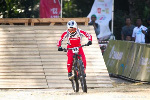 Hasil SEA Games 2025: Rendy Varera Sanjaya Sumbang Medali Emas Ke-6 untuk Indonesia dari Mountain Bike!