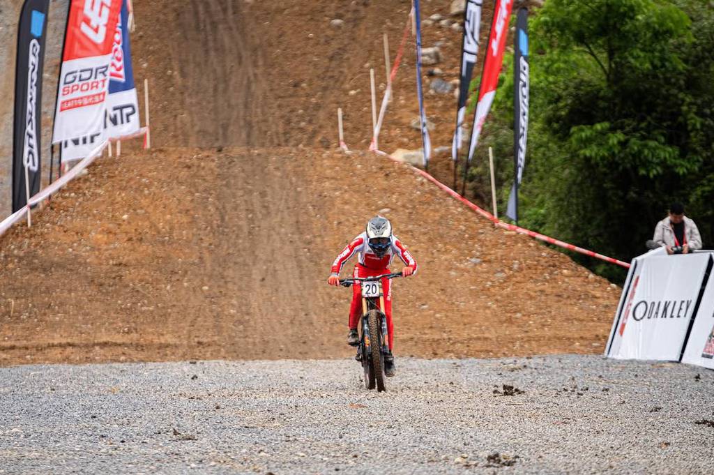 Indonesia Raih Medali Pertama dari Cabor Sepeda Gunung Atas Nama Rendy Varera Sanjaya