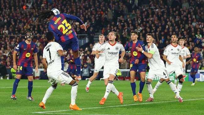 Hasil Liga Champions: Kebobolan Duluan, Barcelona Hajar Eintracht
