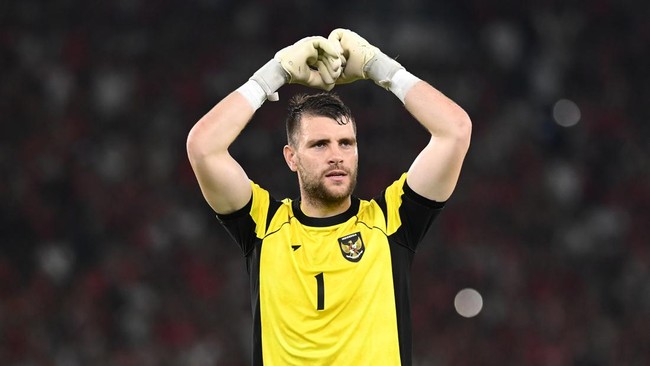 Maarten Paes dan Joey Pelupessy Dirumorkan ke Persib, ILeague Senang