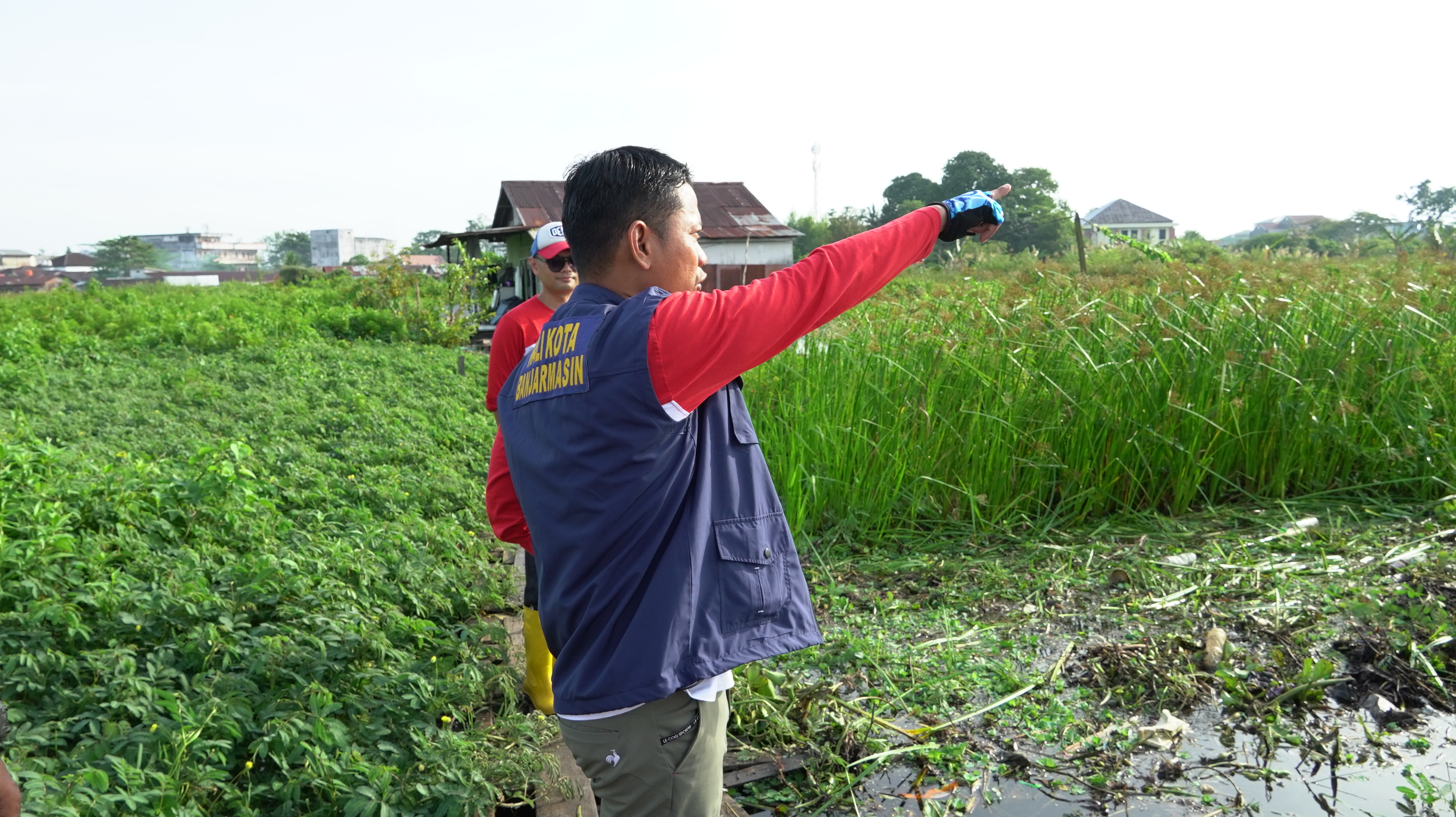 Walikota Yamin Soroti Bangunan yang Berdiri di Atas Sungai Lumbah
