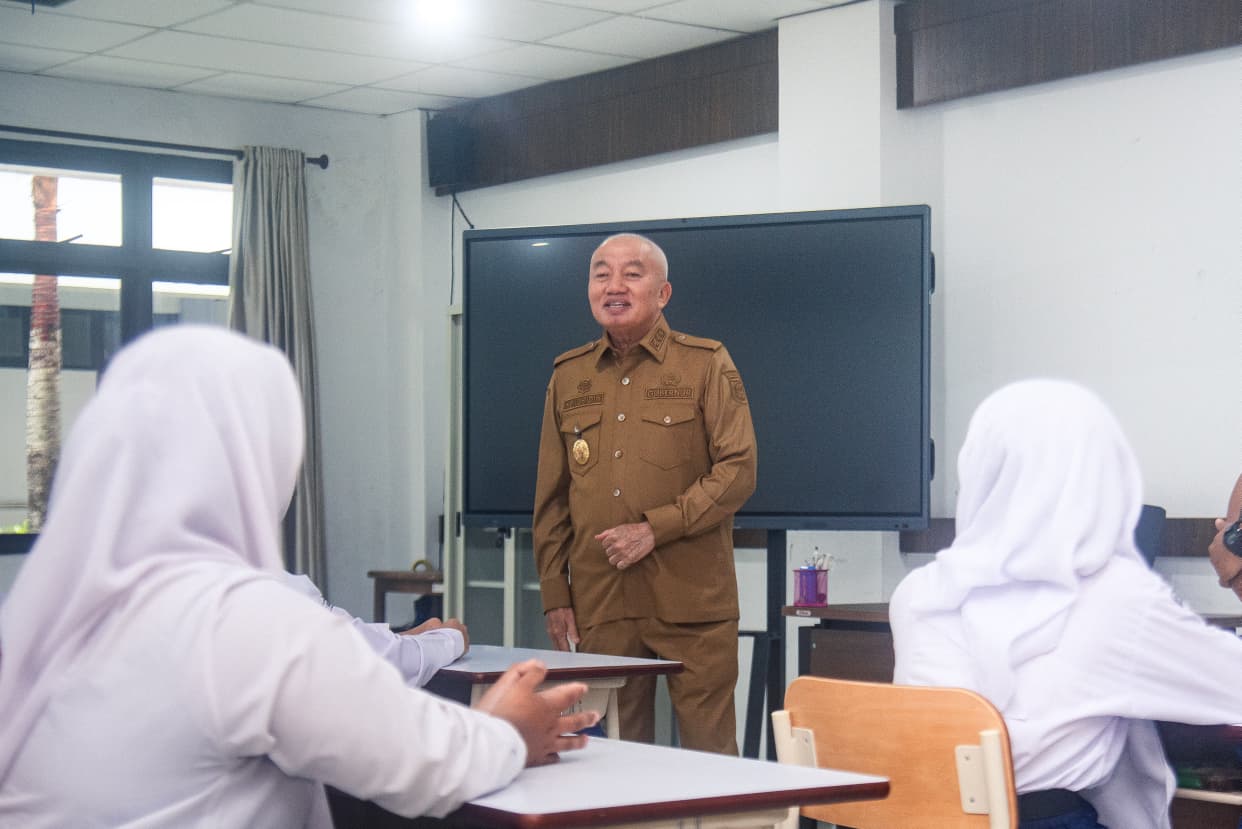 Gubernur Kalsel Kunjungi Sekolah Rakyat Terintegrasi 9