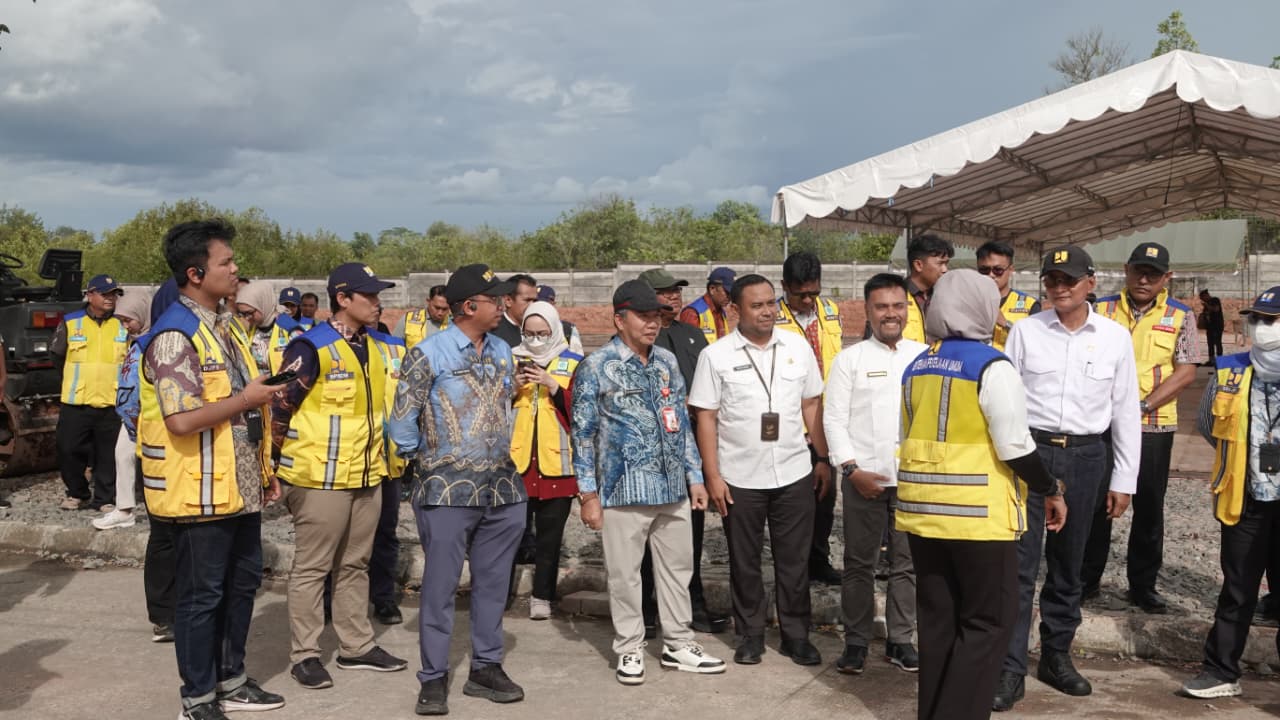 Menteri PU Tinjau Kawasan Rencana Pembangunan Sekolah Rakyat di Kalsel