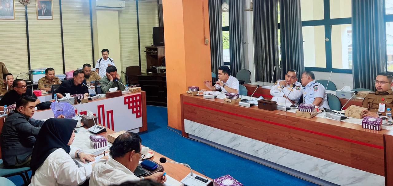 Respons Keluhan Masyarakat, DPRD Kotabaru Panggil Mitra Kerja Terkait