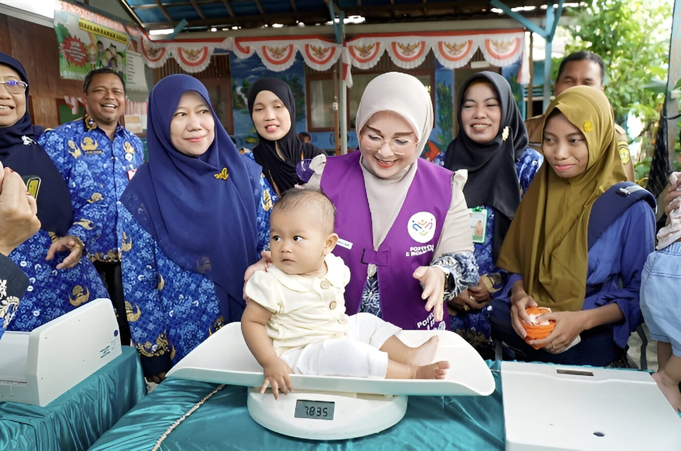 Perkuat Pencegahan Stunting, Posyandu Tanjung Pagar Terima Alat Antropometri