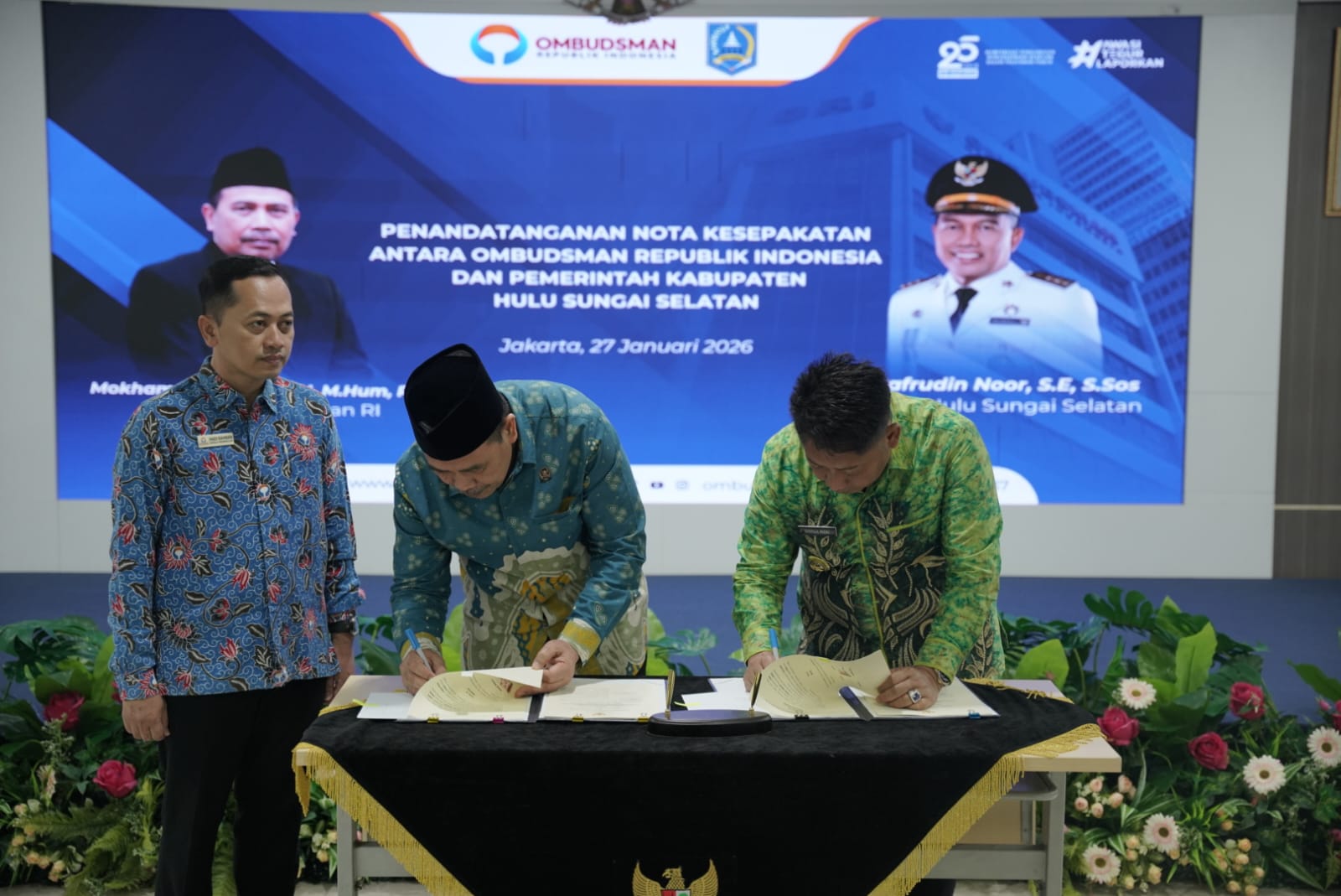 Teken Kerja Sama dengan Ombudsman RI, Bupati HST Tekankan Perbaikan Layanan Publik