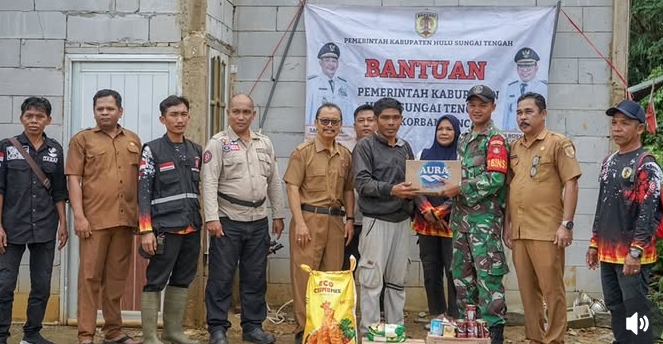 Pemkab HST Salurkan Bantuan untuk Warga Terdampak Puting Beliung