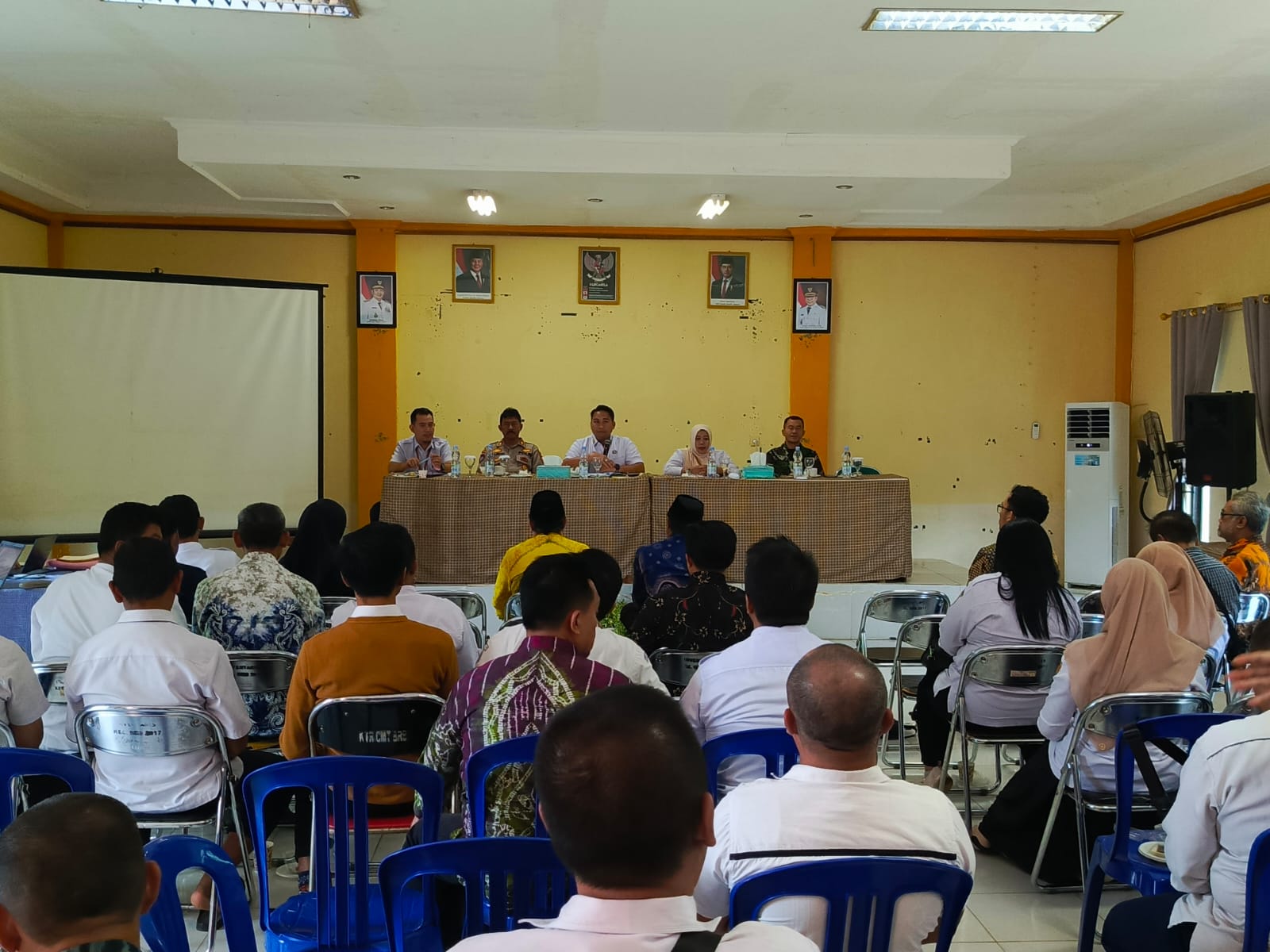 Kecamatan Barabai Gelar FKP Standar Pelayanan Administrasi