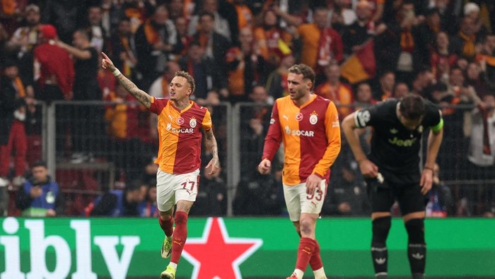 Galatasaray Vs Juventus: Bianconeri Dibantai 2-5!