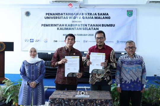 Perkuat Pembangunan Berbasis Riset, Bupati Andi Rudi Latif Teken Kerja Sama Strategis dengan Universitas Widya Gama Malang