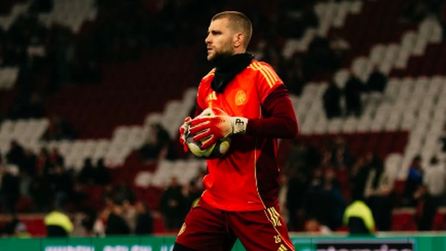 Maarten Paes Siap Berkorban Habis-habisan demi Ajax