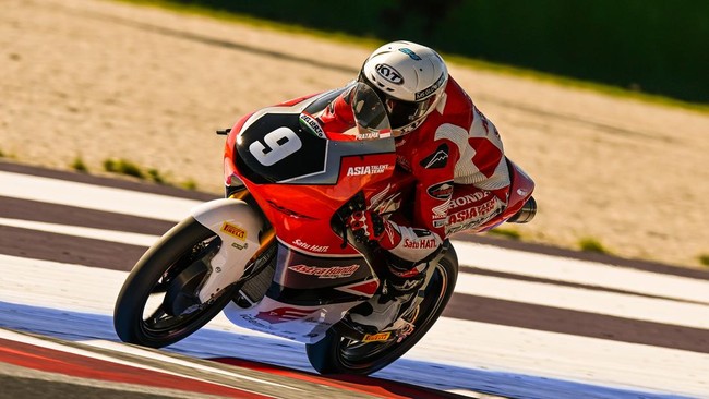 Hasil Kualifikasi Moto3 Thailand: Veda Ega Start Ke-5, Almansa Pole