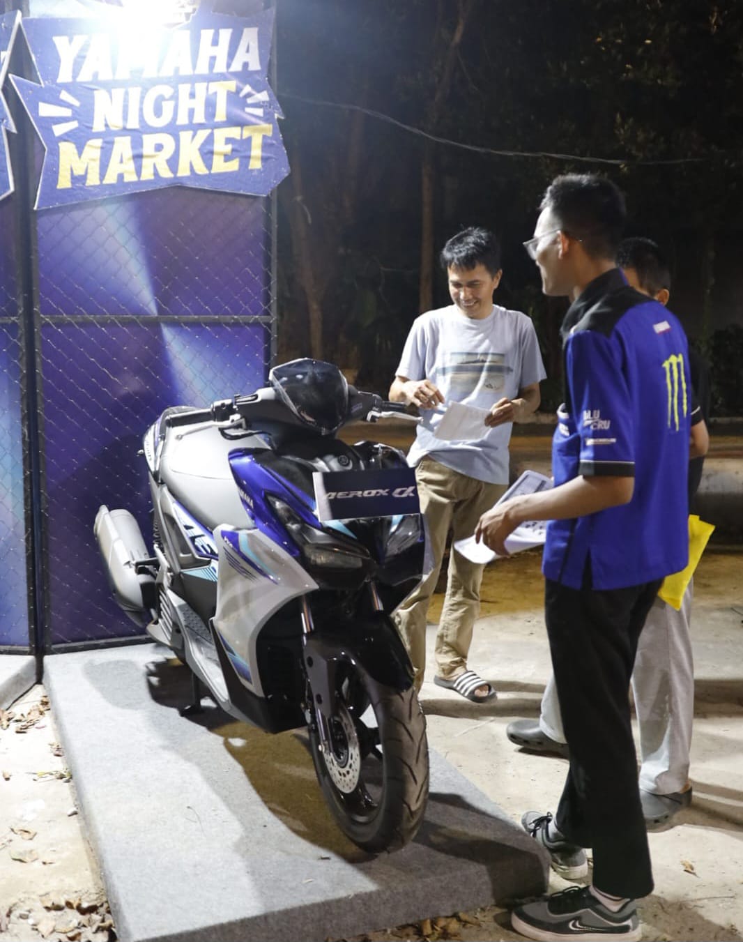 Gandeng Brand Clothing Lokal, Yamaha Night Market “Diserbu” Anak Muda
