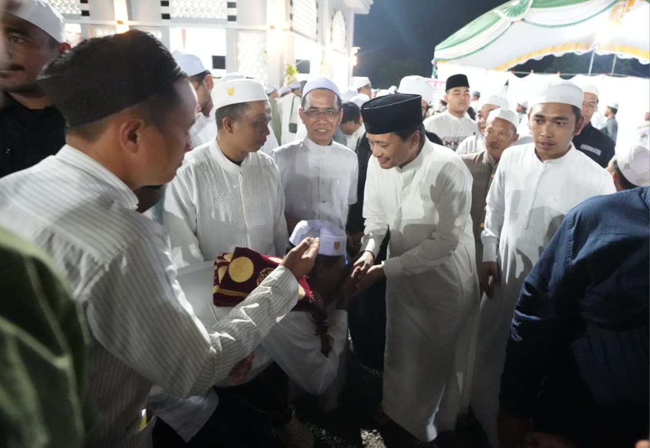 Haul Ke-2 Guru Banjar Indah di Tungkaran, Wagub Kalsel Disambut Antusias Jemaah