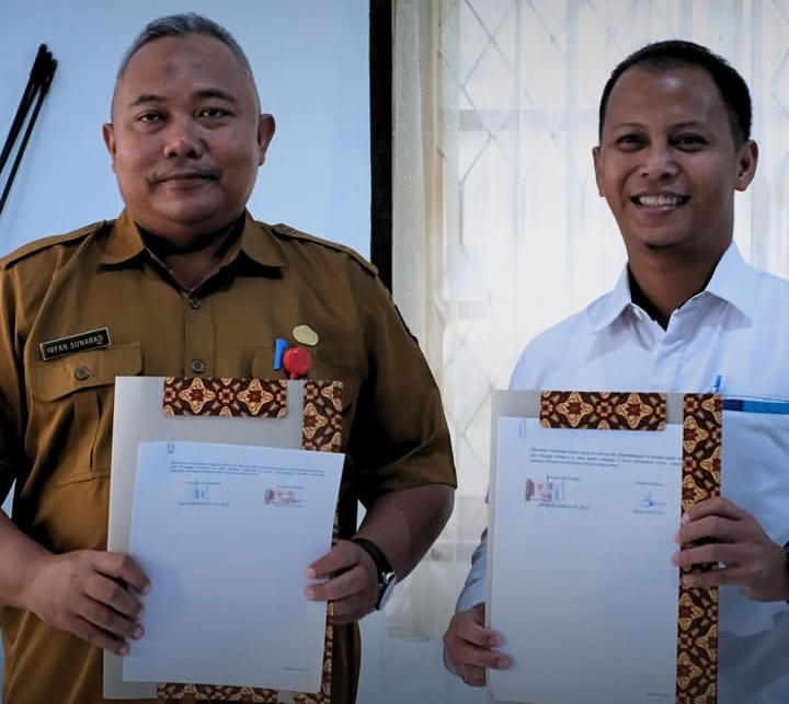 Dinas Perdagangan HST dan Bulog Teken MoU