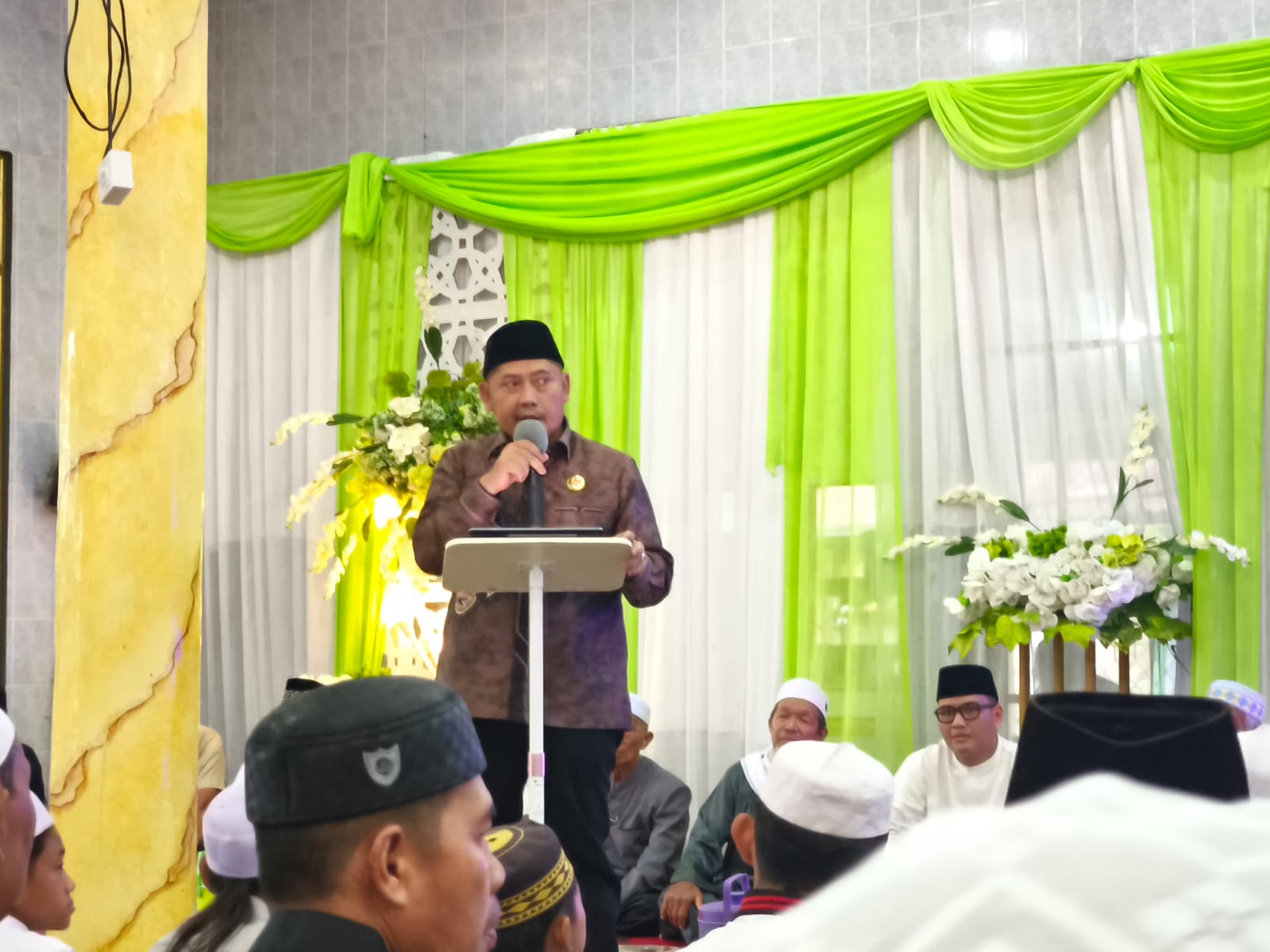 Samsul Rizal Ajak Masyarakat HST Tingkatkan Kualitas Ibadah di Sepuluh Hari Terakhir Ramadan