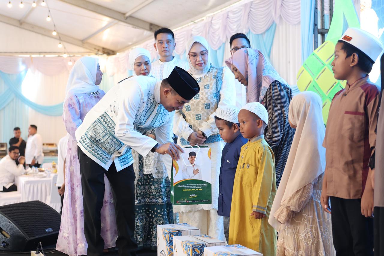 Bupati Andi Rudi Latif Gelar Silaturahmi Idulfitri 1447 H dan Santuni Anak Yatim/Piatu