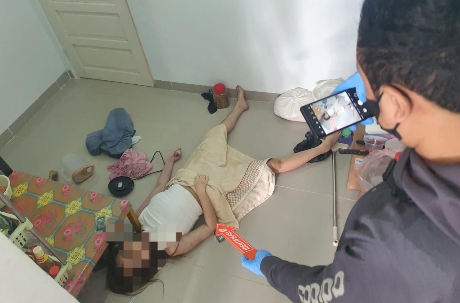 Wanita Muda Ditemukan Tak Bernyawa Dalam Rumah Kost di Banjarmasin Utara