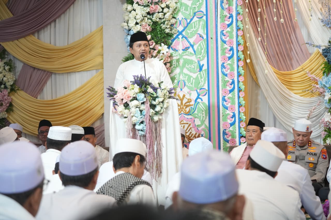 Wagub Hasnuryadi Hadiri Haul Ke-220 Datu Kalampayan di Dalam Pagar Ulu