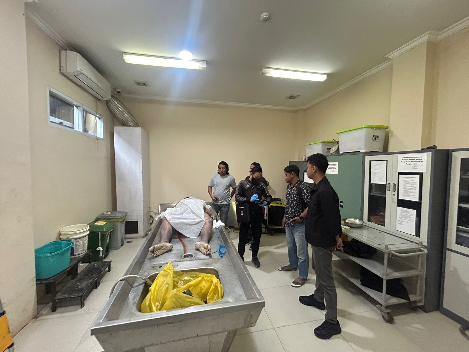 Korban Tenggelam Ditemukan Mengapung Disela Siring Jembatan Dewi