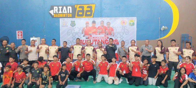 293 Atlet Ikuti Bulu Tangkis Bupati Kapuas Cup
