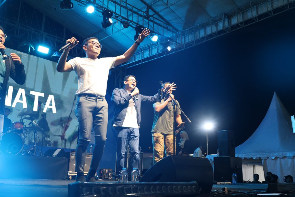 Ariadinata Eks Vokalis Band Samsons Tampil di Hari Kedua Aksi Inovasi Tanbu 2026