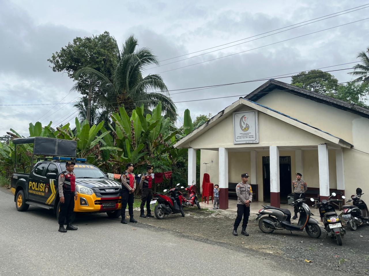 Polres HST Lakukan Pengamanan Jumat Agung Memperingati Wafatnya Isa Al-Masih