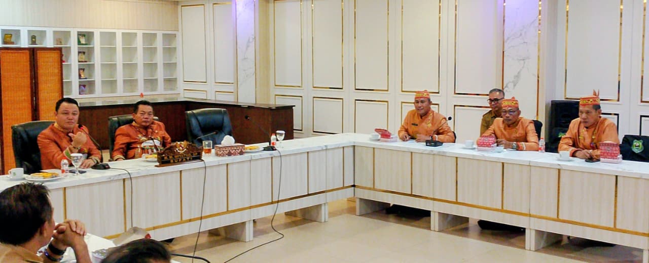 Bupati Wiyatno Targetkan Jembatan Menuju Desa Lawang Kamah Tuntas 2 Bulan Pengerjaan