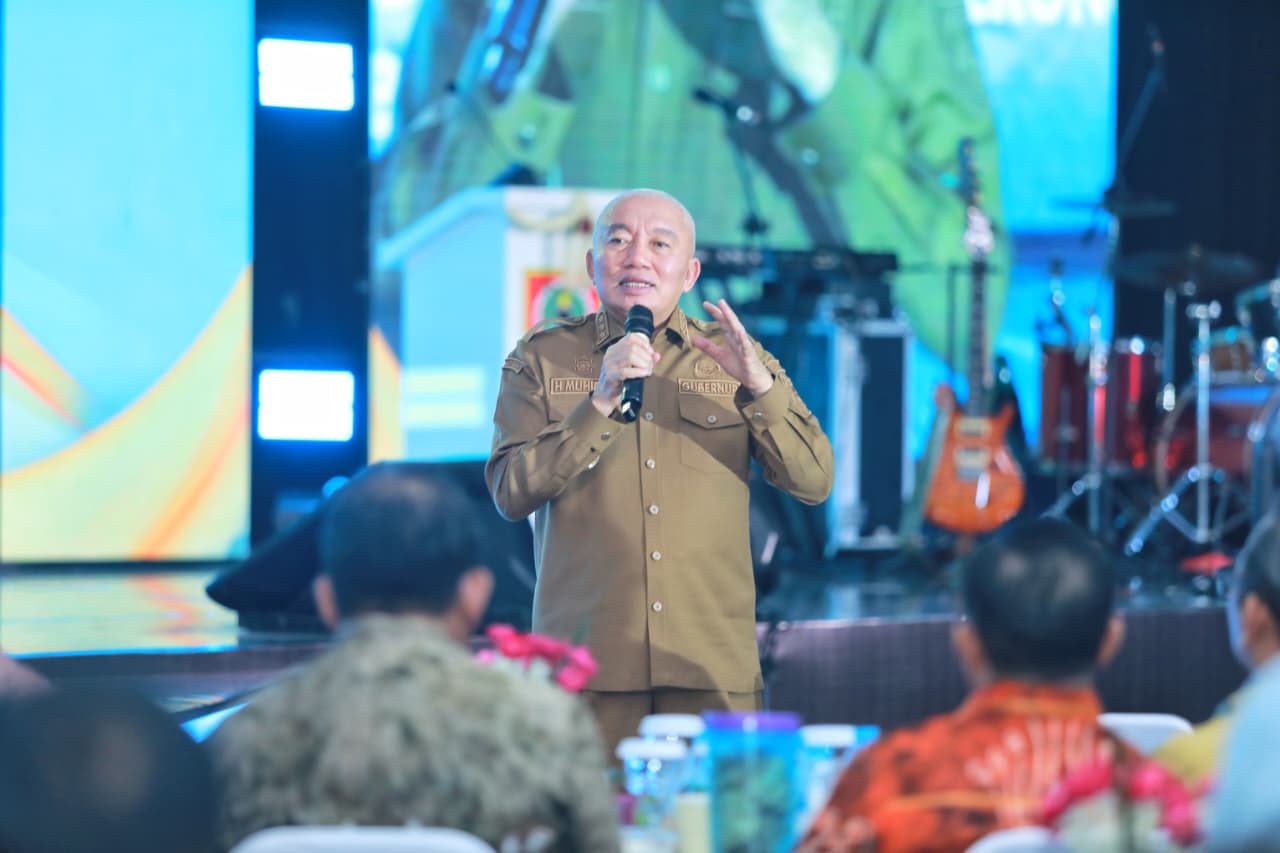 Gubernur Muhidin Bahas Berbagai Permasalahan Banua Bersama Kepala Daerah se-Kalsel