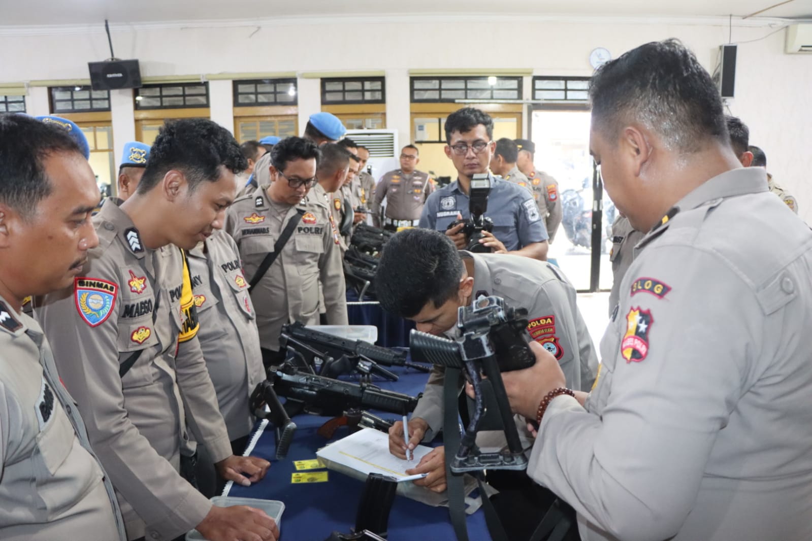 Tim Audit Senpi Organik Divpropam Mabes Polri dan Polda Kalsel Kunjungi Polres HST